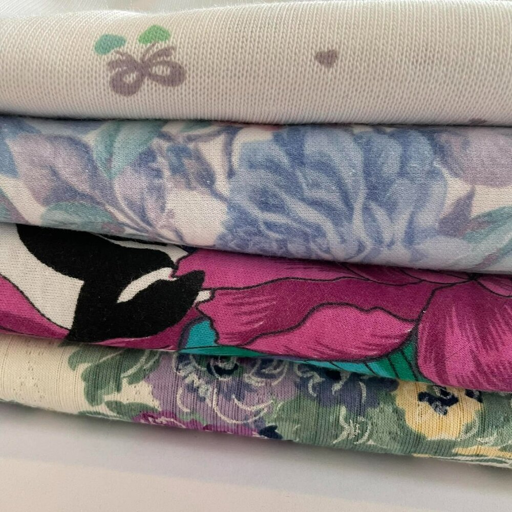 JERSEY KNIT FABRIC  BIG LOT OF 5 YARDS DESTASH  4 DIFFERENT MOTIFS,